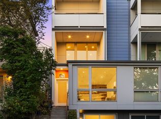 724 Belmont Pl E, Seattle, WA