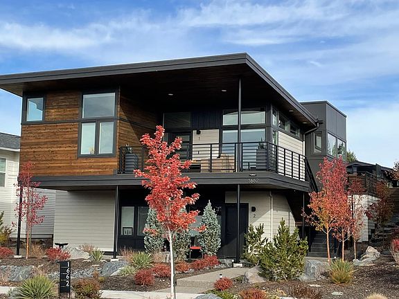 Photo of entire home - studio located on first floor.