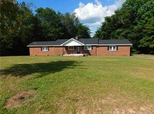 6211 Richburg Rd, Great Falls, SC 29055