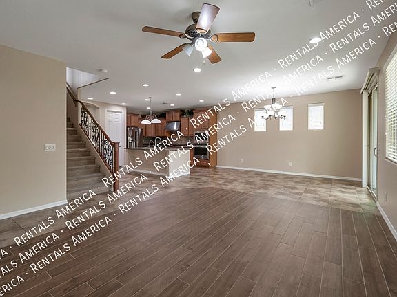 3rd image of 267 E Kaibab Dr