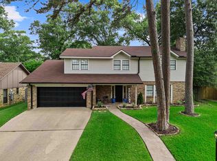 1125 Stillmeadow Ln, Longview, TX 75604