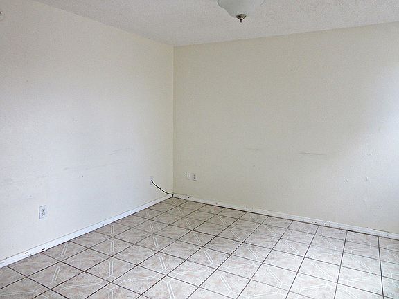 2nd image of 3804 Leticia St