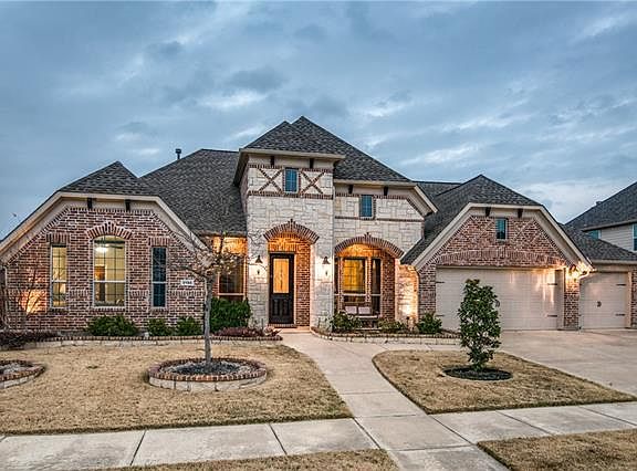 2nd image of 3104 Tropica Dr