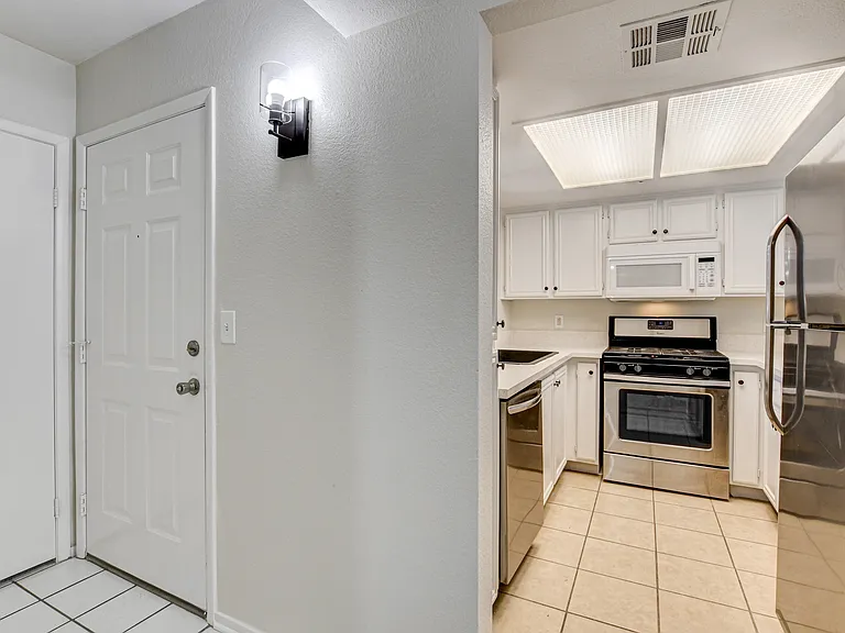 1908 Desert Falls Ct #101 — Photo 8