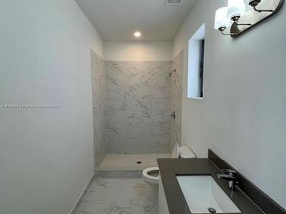 4th image of 18995 SW 345th St