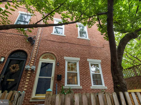 1811 Fitzwater St APT E, Philadelphia, PA 19146