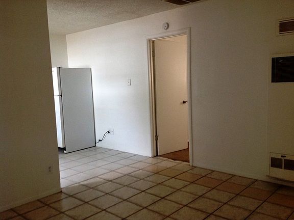 5th image of 3213 Franklin Ave APT C
