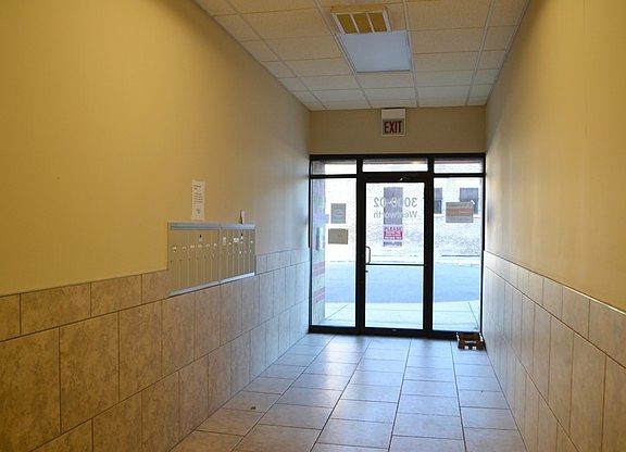 3rd image of 3000 S Wentworth Ave APT 5B