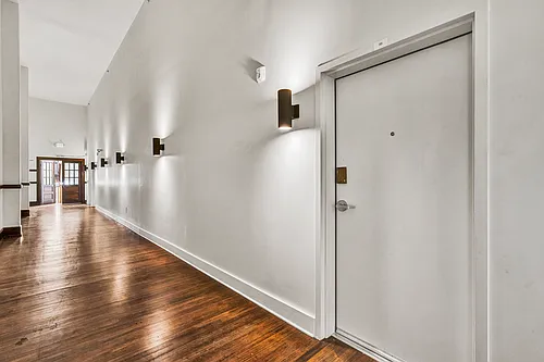 Belmont Lofts Photo 1