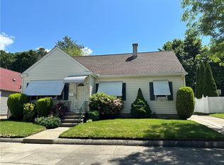 231 Gray St, Providence, RI 02909