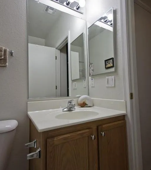 1250 S Rialto Dr #62 — Photo 22