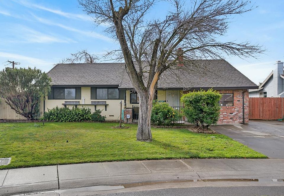 1st image of 4550 Green Tree Dr