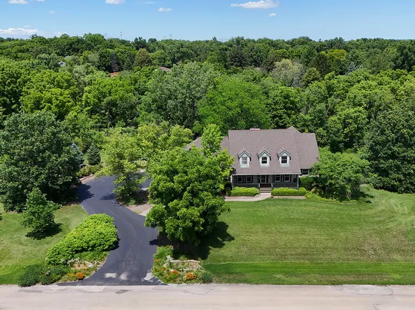 19305 S Parker Rd, Mokena, IL 60448