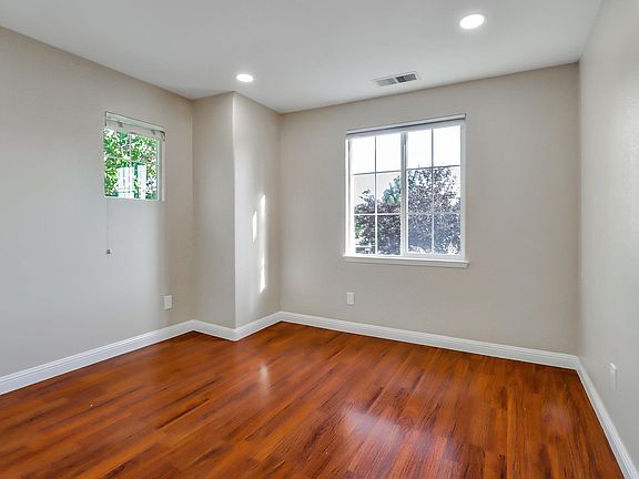 3rd image of 3107 Ledoux Ct
