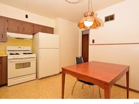4th image of 1920 Hurstgreen Dr