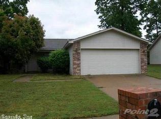 610 Hidden Forest Dr, Bryant, AR 72022
