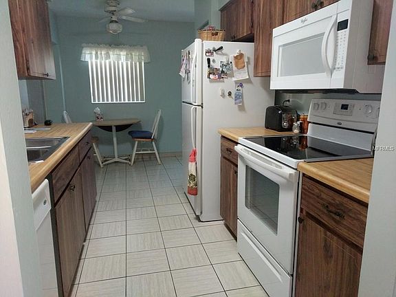 5th image of 158 Stafford Cir