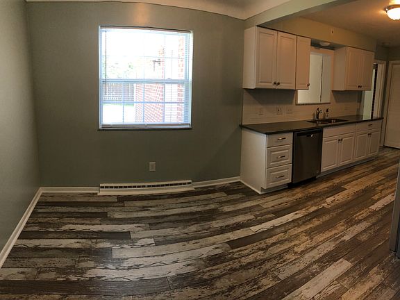 5th image of 512 Meadow View Dr