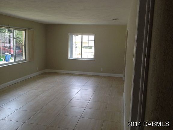 2nd image of 47 Plaza Dr