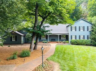 1904 Rena Ln, Dalton, GA 30720