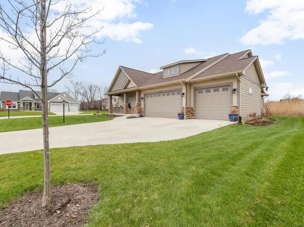 1912 Brougham LANE, Mount Pleasant, WI 53406