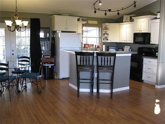 2nd image of 2264 W Shula Rd