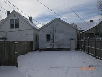2nd image of 640 E Maryland St