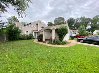 922 Campion Ct, Virginia Beach, VA 23462