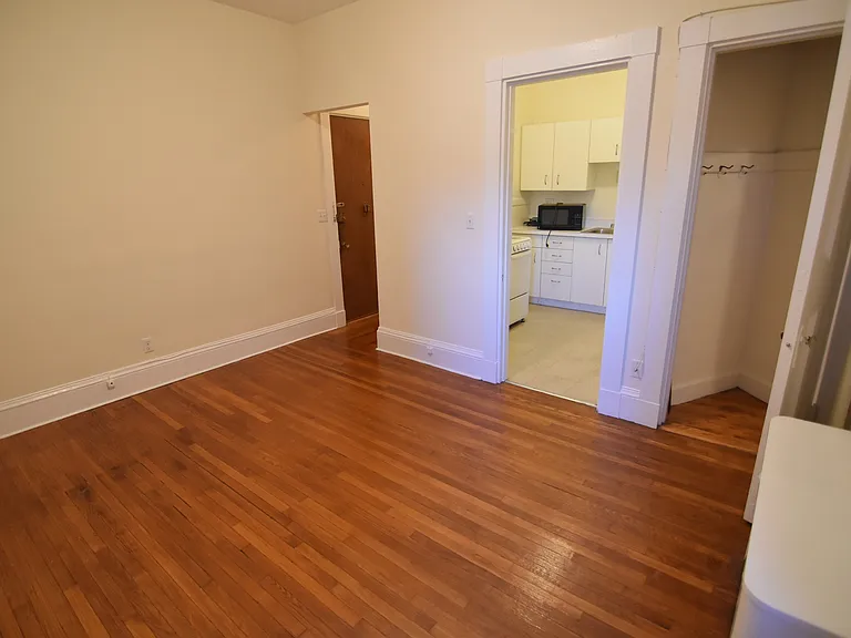 504 Beacon St #34 — Photo 2