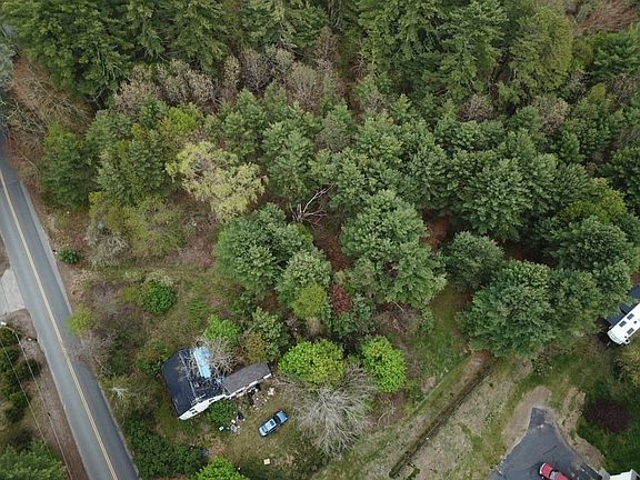 3rd image of 122 S Row Rd