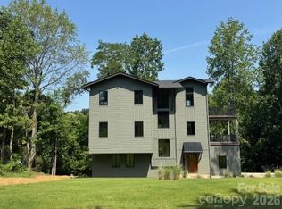 150 Driftwood Dr, Mooresville, NC 28117