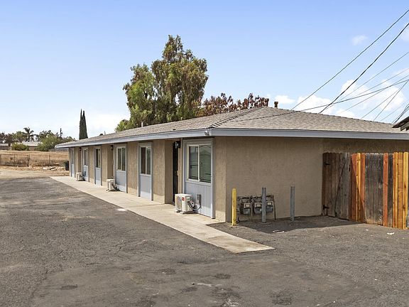 4th image of 21893 Cottonwood Ave