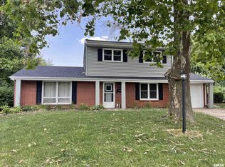 2408 Eastview Dr, Springfield, IL 62702