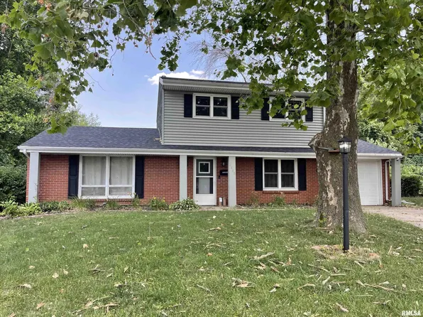 2408 Eastview Dr, Springfield, IL 62702