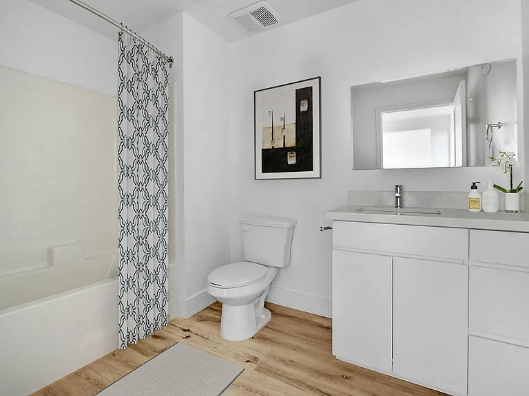 The Bay Apartment Homes — Photo 25