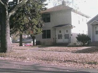 2100 S Duluth Ave #A & B, Sioux Falls, SD 57105