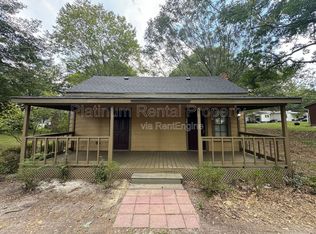 93 Benson St, Lawrenceville, GA 30046