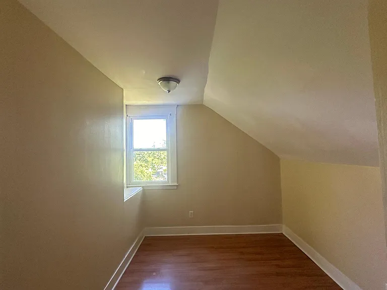 116 Sheffield Ave #3 — Photo 11