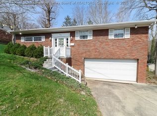 2731 Kincaid Dr, Saint Albans, WV 25177