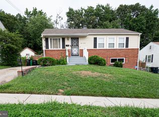 6730 Darby Rd, Hyattsville, MD 20784