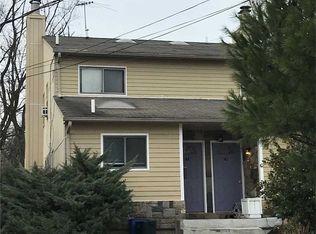 47 Marwood Rd N #A, Port Washington, NY 11050