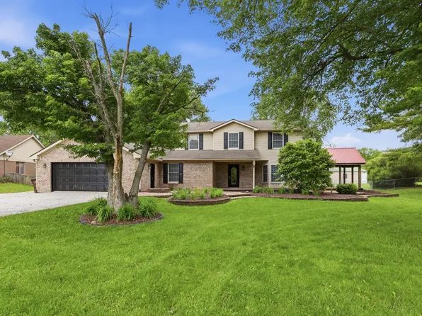 8764 N 700 W, Fountaintown, IN 46130