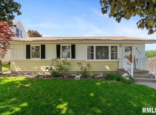 354 29th Ave N, Clinton, IA 52732