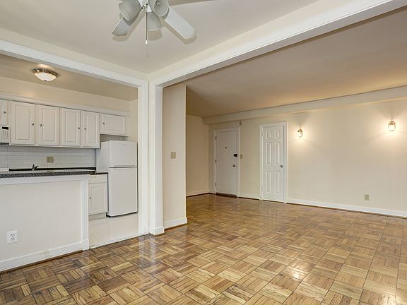 Studio, 1-Bedroom and 2-Bedroom Floor Plans