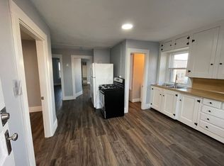 Third floor 2 bed/1 bath, West Manchester, $1700/month, Manchester, NH 03102