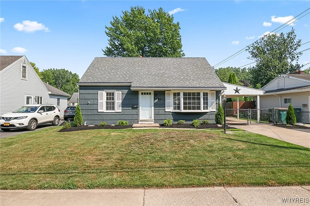 415 Linwood Ave photo 1