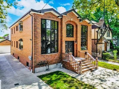 194-08 42 Ave, Flushing, NY, 11358