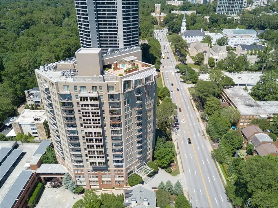 2626 Peachtree Rd NW #1008