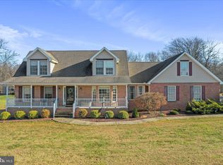27 Blessing Ln, Martinsburg, WV 25403