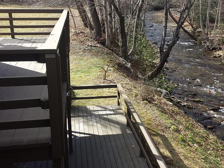 49 Riverside Villa Dr — Photo 2